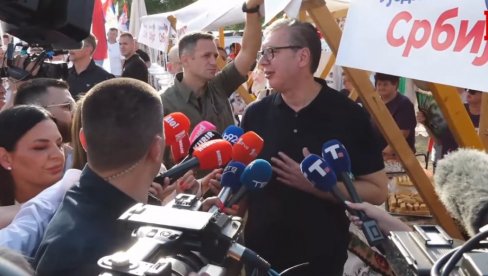МЛАДИ НЕЧОВЕК ЈЕ ПЉУНУО СТАРИЈЕГ ЧОВЕКА, КАД СМО КЛИНЦИ БИЛИ БИЛО ЈЕ ПОШТОВАЊА ЗА СТАРИЈЕ Вучић осудио бруталан напад у Суботици