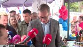 НЕ ДИРАЈТЕ НАМ У КОРЕН, СРБИЈА ЋЕ СЕ БОРИТИ ЈАЧЕ НЕГО ИКАДА Вучић упоредио Србију са шљивом, па одбрусио опозицији: Они се стиде своје пол