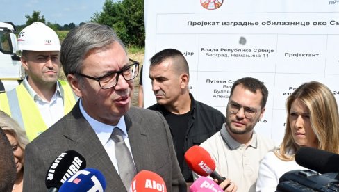 VUČIĆ U VELIKOJ PLANI I SVILAJNCU Predsednik poručio građanima: Čuvaćemo radna mesta (VIDEO)