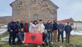 ЛАЖНИ АЛБАНСКИ ПОП ПОНОВО КРЕНУО У ЛОВ НА СРПСКЕ СВЕТИЊЕ: Огласила се Епархија