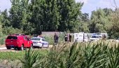 PRVI SNIMAK SA MESTA JEZIVE NESREĆE: Policija zatekla jezive prizore u novosadskom naselju Klisa (FOTO/VIDEO)