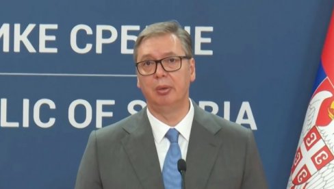 ПРЕДСЕДНИК О СРАМНИМ НАПАДИМА БЛОКАДЕРА НА ЊЕГОВУ ПОРОДИЦУ: Ја желим уједињену и нормалну Србију, у томе је разлика између нас...