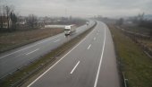 МАКЕДОНЦУ ОДРЕЂЕНЕ МЕРЕ ЗАБРАНЕ: Сумња се да је ударио возило Хитне помоћи и тешко повредио возача
