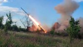ПАКАО У ДОБРОПОЉУ ЗА СНАГЕ АЗОВА: Војници се крију по пацовским каналима, руска артиљерија пржи 24 часа (ВИДЕО)