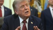 ПОСЛЕДЊА ШАНСА! Трамп обуставио нападе на Иран и упозорио: Ако не успе дипломатија, враћамо се војним дејствима