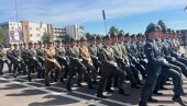 Svečanost povodom promocije najmlađih oficira Vojske Srbije, prisustvuje predsednik Vučić