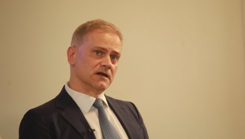 ВУЧИЋ О СТЕФАНОВИЋУ НА КРИТИКЕ ЗБОГ УКИДАЊА ЦАРИНА: Неки се не радују успесима Србије, навијају против своје земље