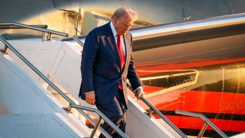 ОТКРИВЕНО: Због овога је Трамп заменио авион на повратку са самита НАТО-а у Анкари