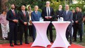 СРЕЋНО У ТАРАНТУ: Премијер Мацут испратио српске спортисте на Медитеранске игре