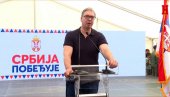 СТИЖЕ ПОВЕЋАЊЕ ПЛАТА И ПЕНЗИЈА! Вучић најавио: Ова група људи добиће највише