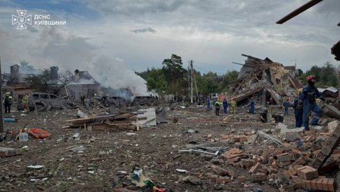 АДВОКАТ ИЗ КИЈЕВА О УДАРУ НА ВОЈНУ ИЗЛОЖБУ: Криви су организатори - Мој брат је погинуо због њиховог немара