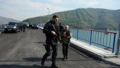 ИЗМИШЉАЈУ ЗЛОЧИНЕ ДА СРБЕ ЗАСТРАШЕ: Удар Приштине на наш народ на КиМ, у Ибарском Колашину приведена петорица