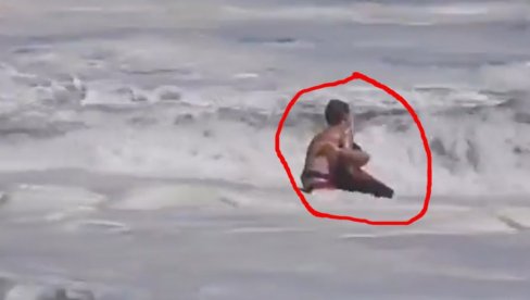 (VIDEO) Dete spasilo dete iz kandži podivljalog mora: Ništa dramatičnije nisam video! Tramp pogledao snimak, pozvao ga u Belu kuću