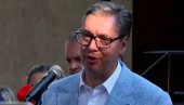 ВУЧИЋ ПОРУЧИО У ВЕЗИ СА МОБИЛНИМ АМБУЛАНТАМА: Наш посао је да дођемо код вас и спасавамо животе