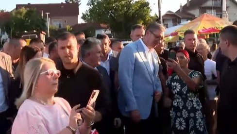 ВУЧИЋ У СВРЉИГУ: Председник Србије на Белмужијади